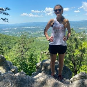 Meet your Posher, Brittany